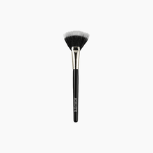 Load image into Gallery viewer, Oriflame Sweden
